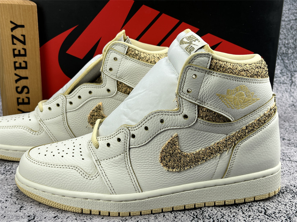 UA AIR JORDAN 1 RETRO HIGH OG 