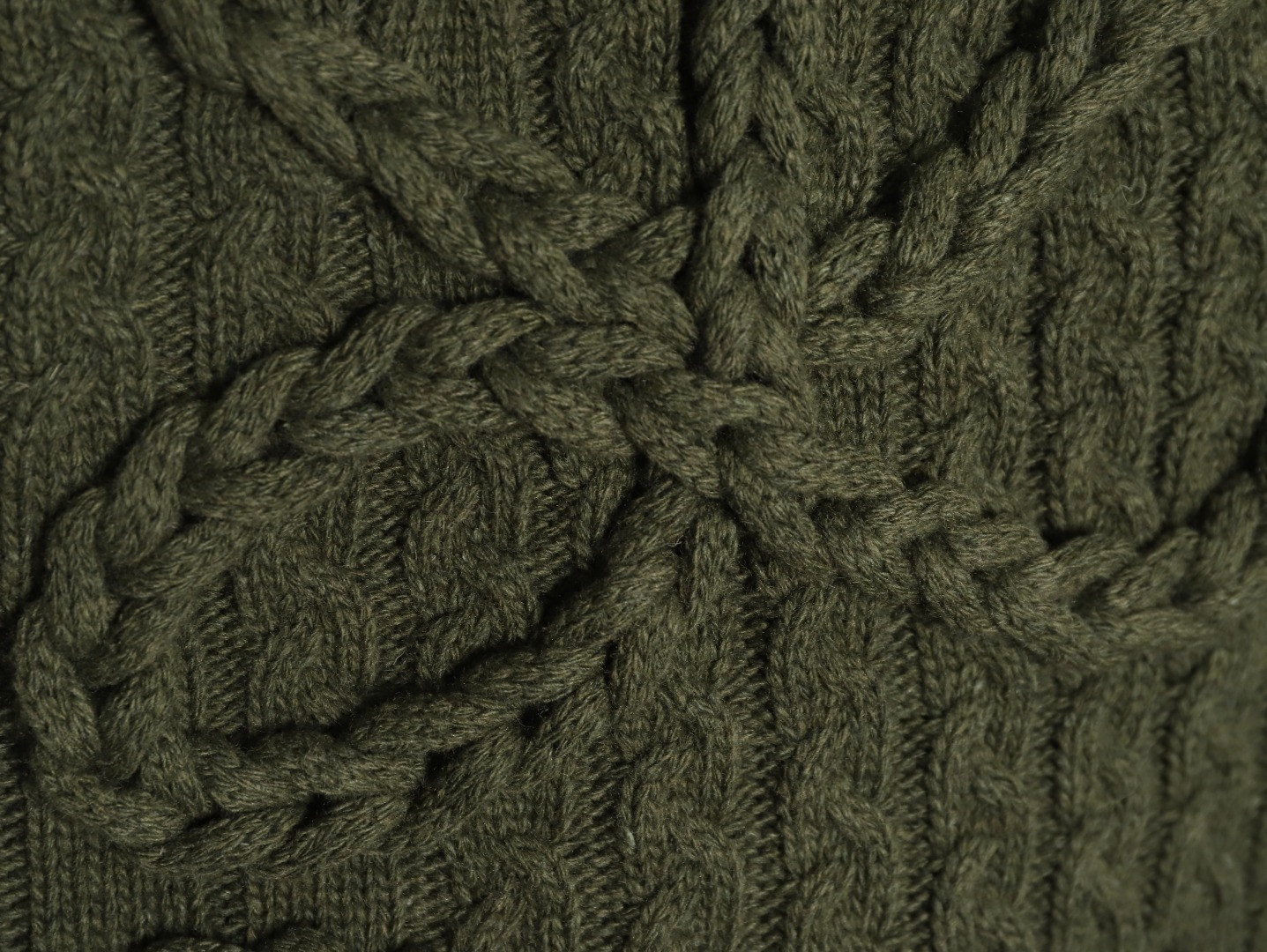 L0ew* Anagram Sweaters