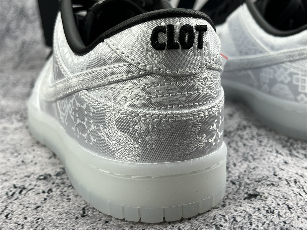 UA FRAGMENT DESIGN X CLOT X DUNK LOW SP 