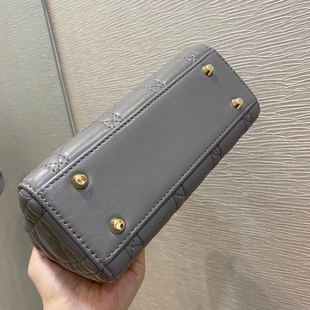 Mini Lady D10r Bag 6.5 x 6 x 3 inches