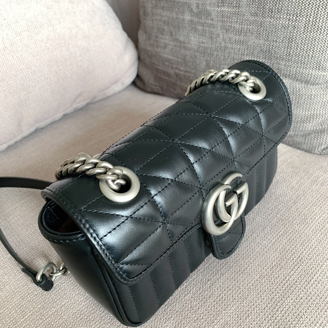 Gvc*1 GG Marmont mini shoulder bag 22cm