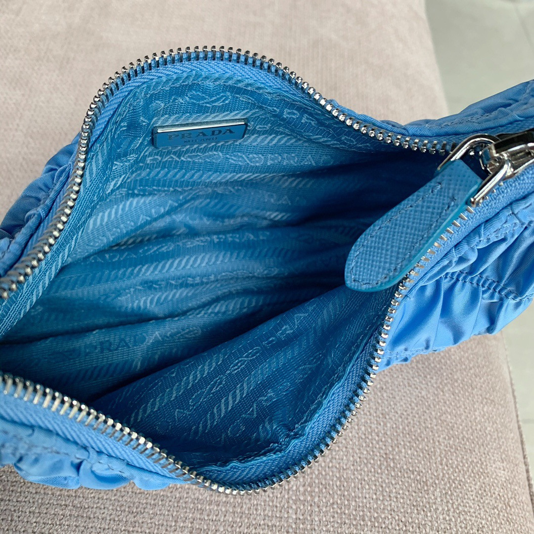 Re-Edition 2000 Nylon Mini Bag