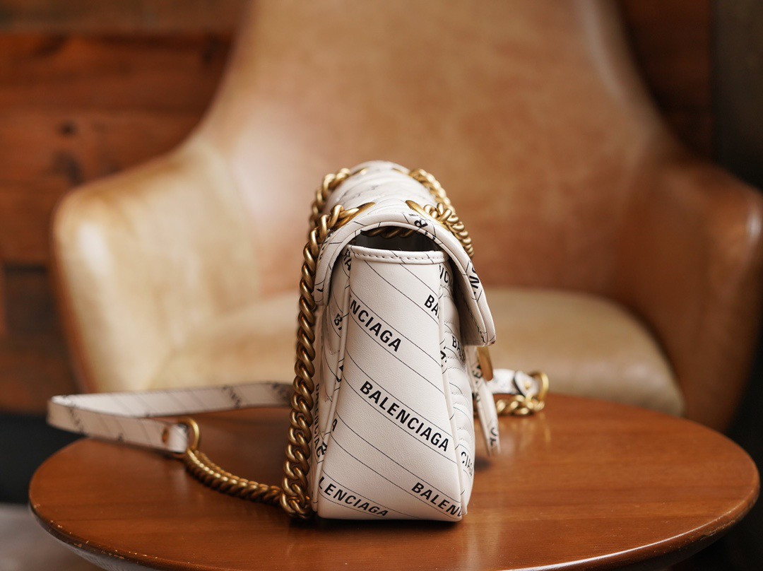 GG MARMONT 26CM Gvc*1 Ba1en*iaga