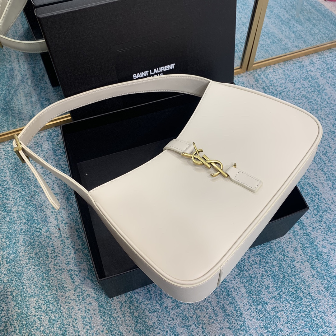 Y51 LE 5 À 7 IN SMOOTH LEATHER BLANC VINTAGE 23 X 16 X 6.5 CM