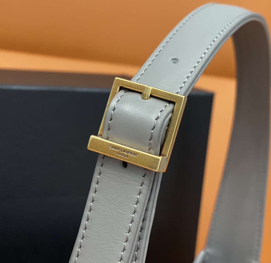 Y51 LE 5 À 7 IN SMOOTH LEATHER STORM 23 X 16 X 6.5 CM