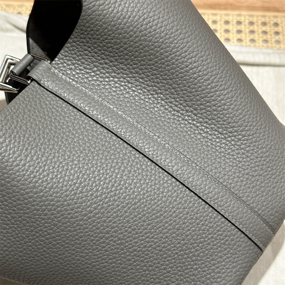 H**me5 Picotin 18cm Cumulonimbus ash without original box