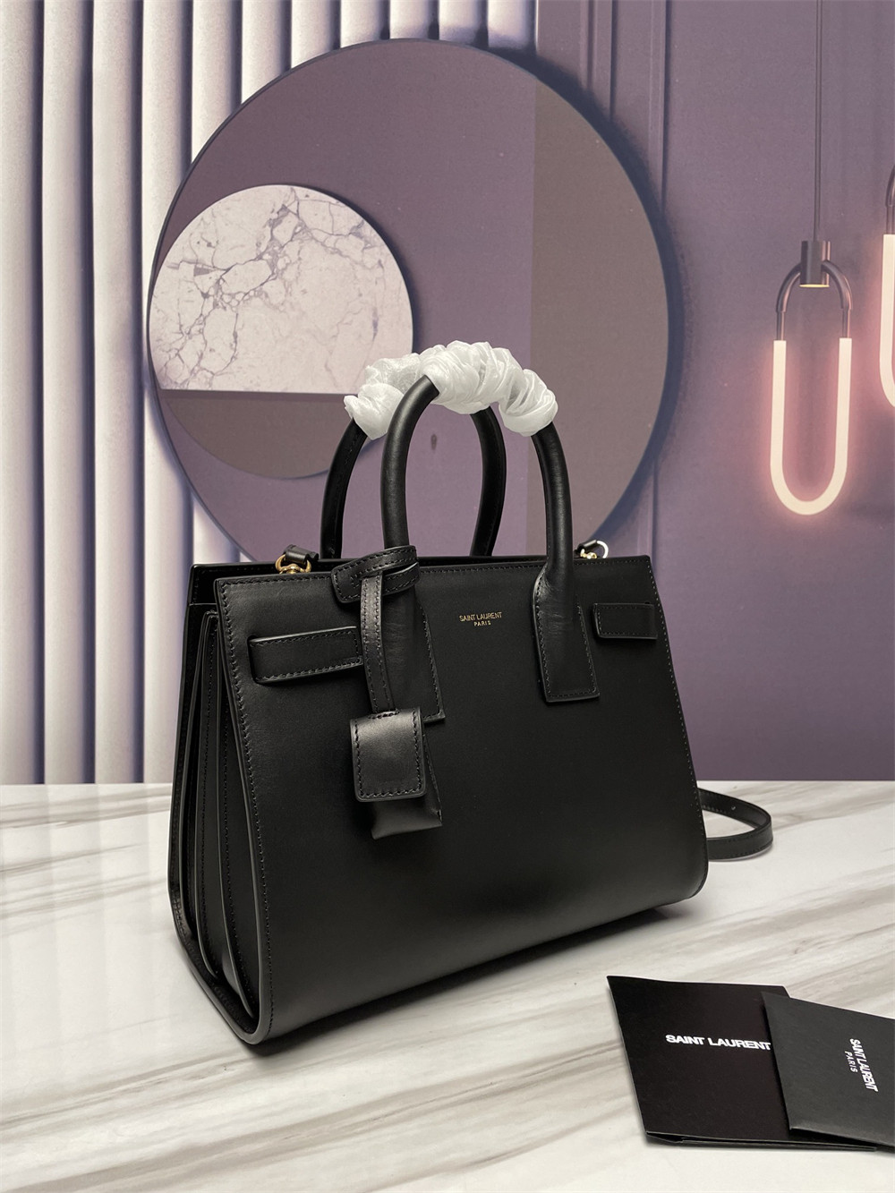 Y51 SAC DE JOUR BABY IN SHINY LEATHER BLACK