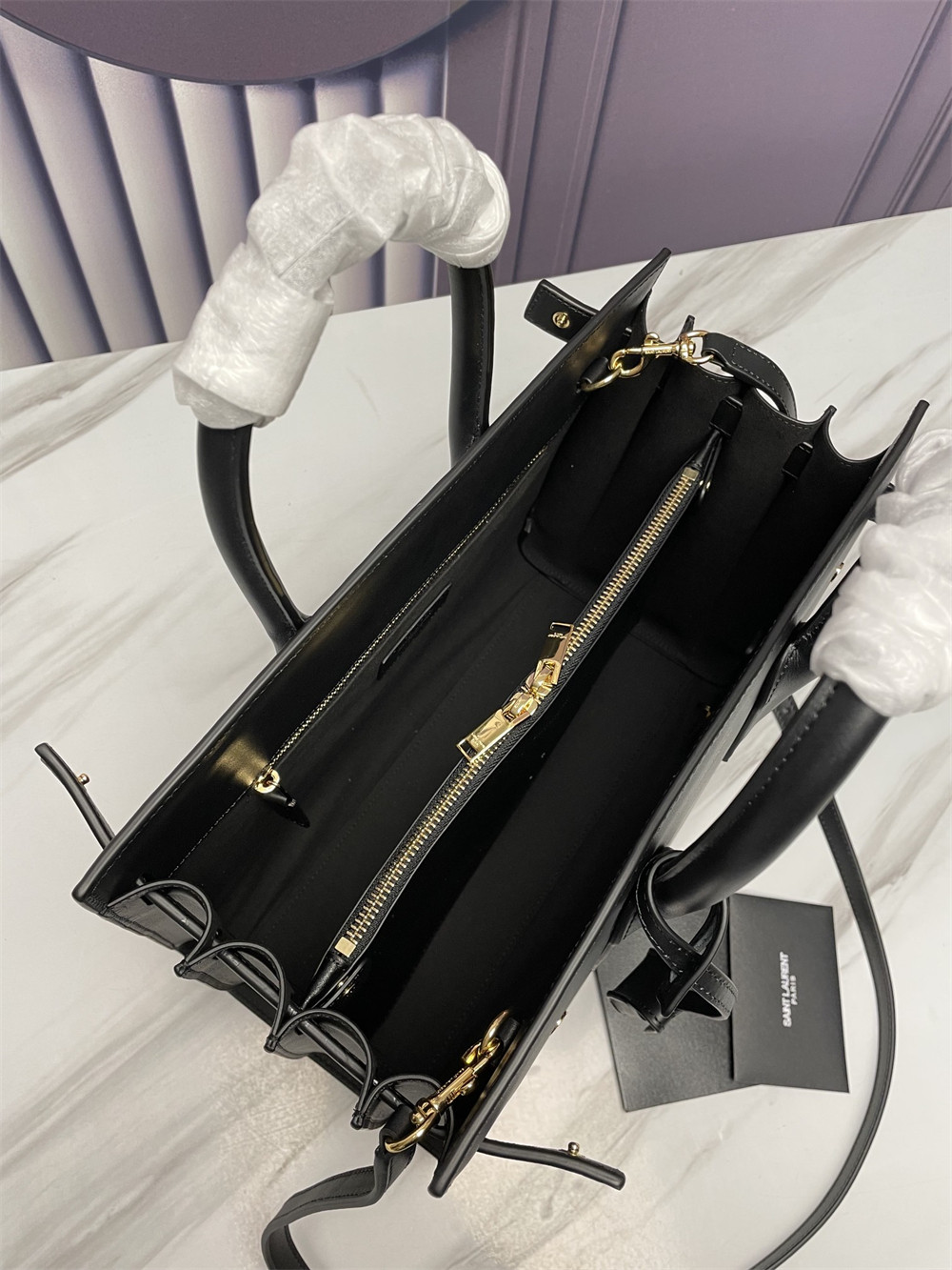 Y51 SAC DE JOUR SMALL IN SHINY LEATHER BLACK