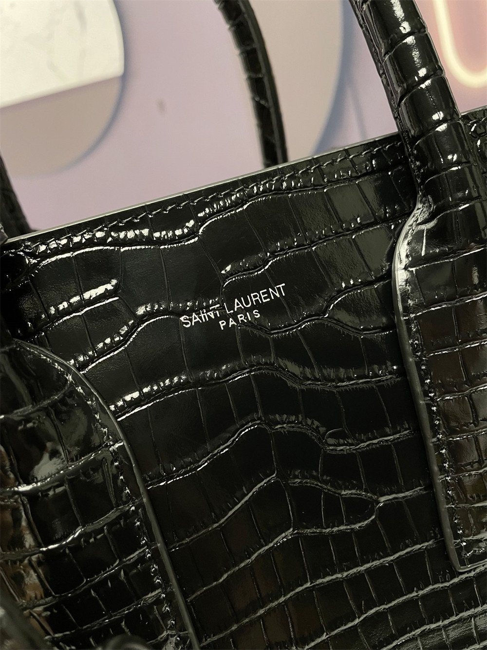 Y51 SAC DE JOUR SMALL IN CROCODILE EMBOSSED LEATHER