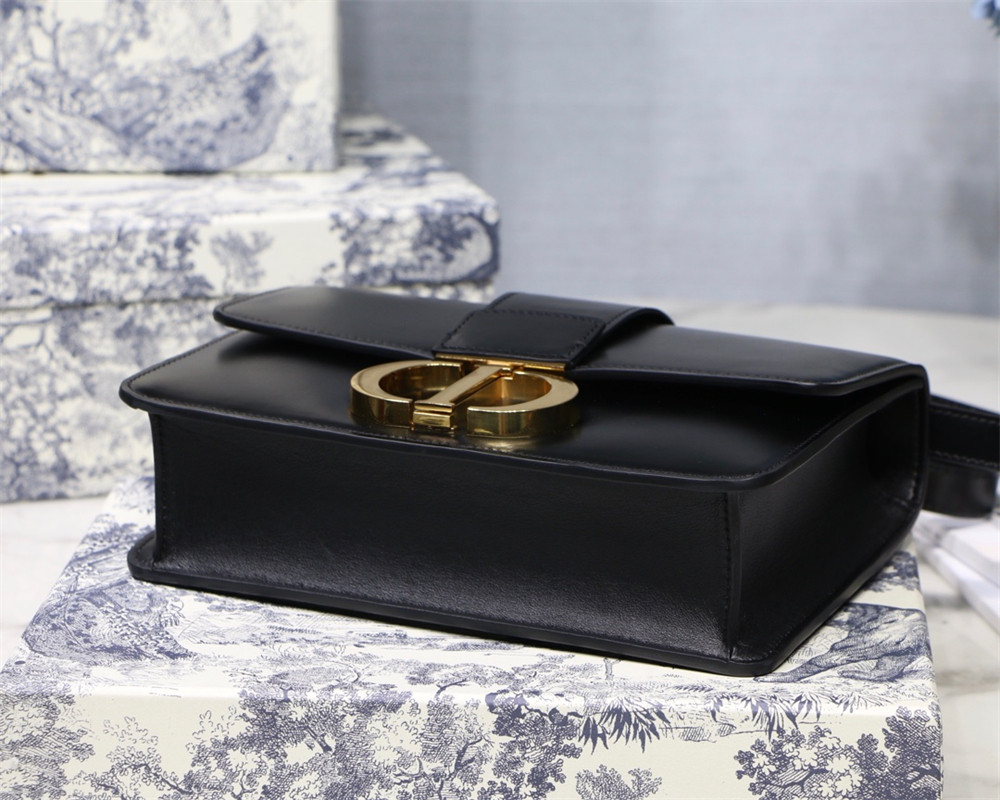 D10r 30 MONTAIGNE CHAIN BAG SHINY BLACK