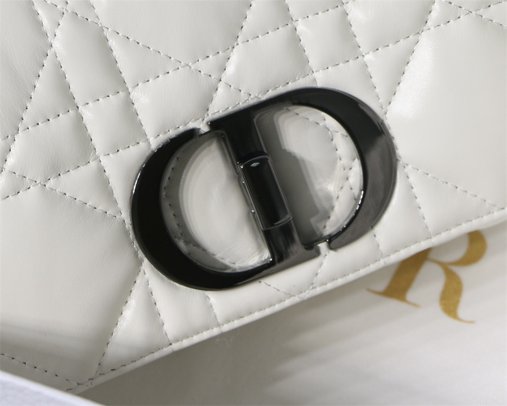 SMALL D10r CARO BAG Ivory S*pple Cannage Calfskin With Silver Hardware 20 x 12 x 7 cm