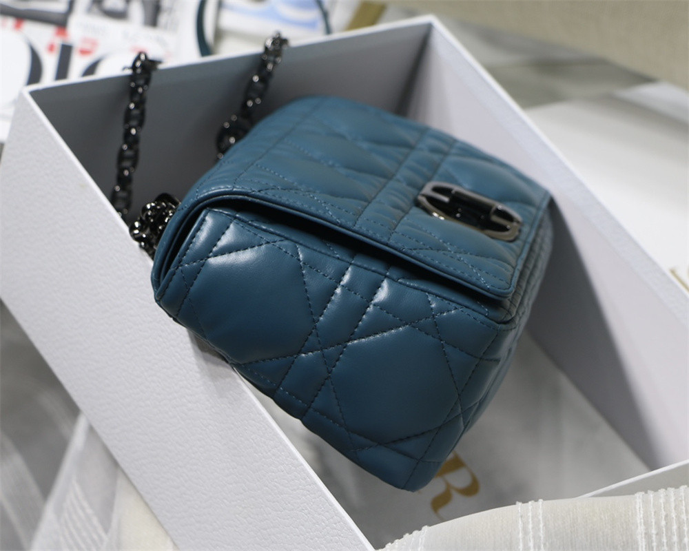 MEDIUM D10r CARO BAG Navy S*pple Cannage Calfskin With Silver Hardware 25.5 x 15.5 x 8 cm