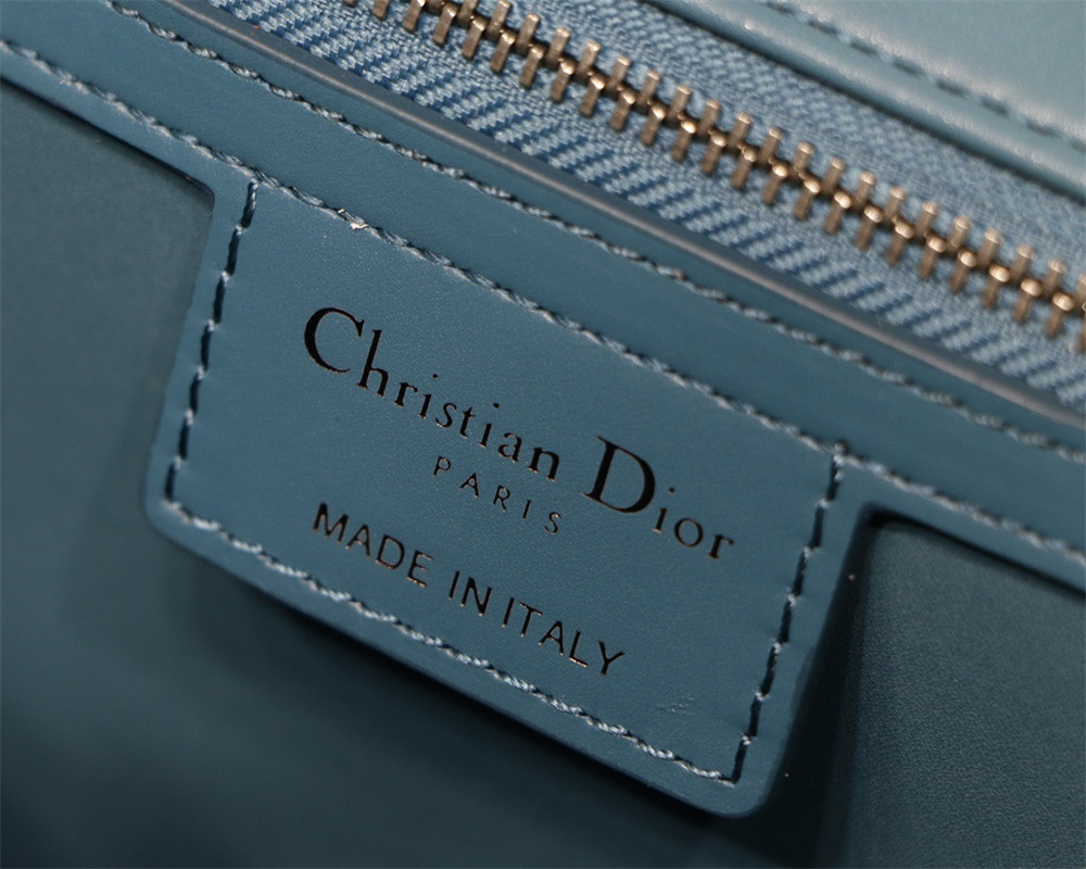 LARGE D10r CARO BAG Navy S*pple Cannage Calfskin With Silver Hardware 29 x 18 x 10 cm