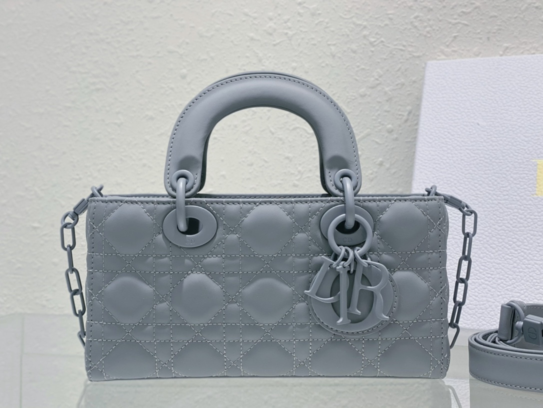 D10r SMALL LADY D-JOY BAG Ultramatte Grey Cannage Calfskin