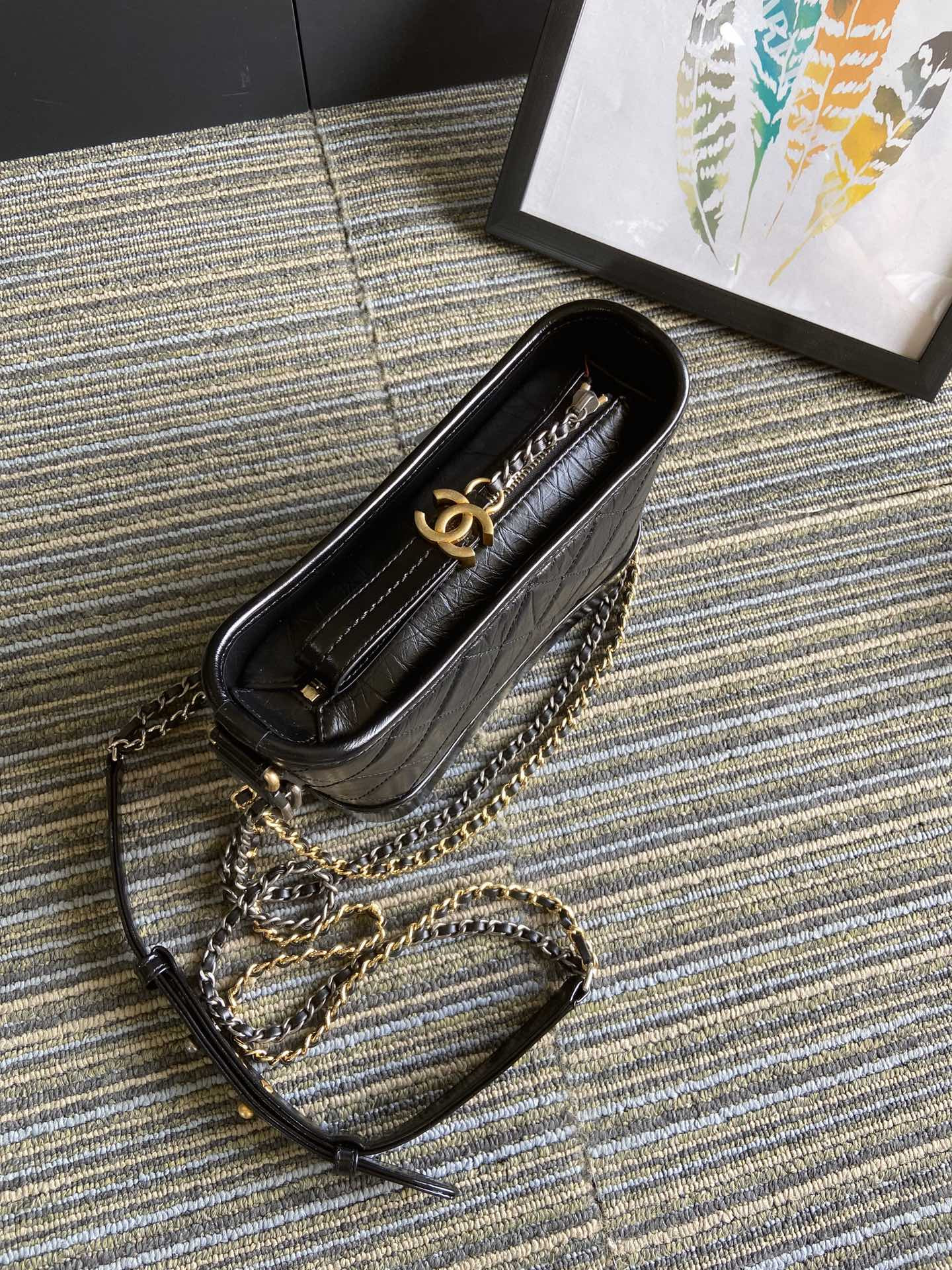 Ch**el Gabrielle SMALL BLACK with shoulder strap letters 20 x 15 x 8cm