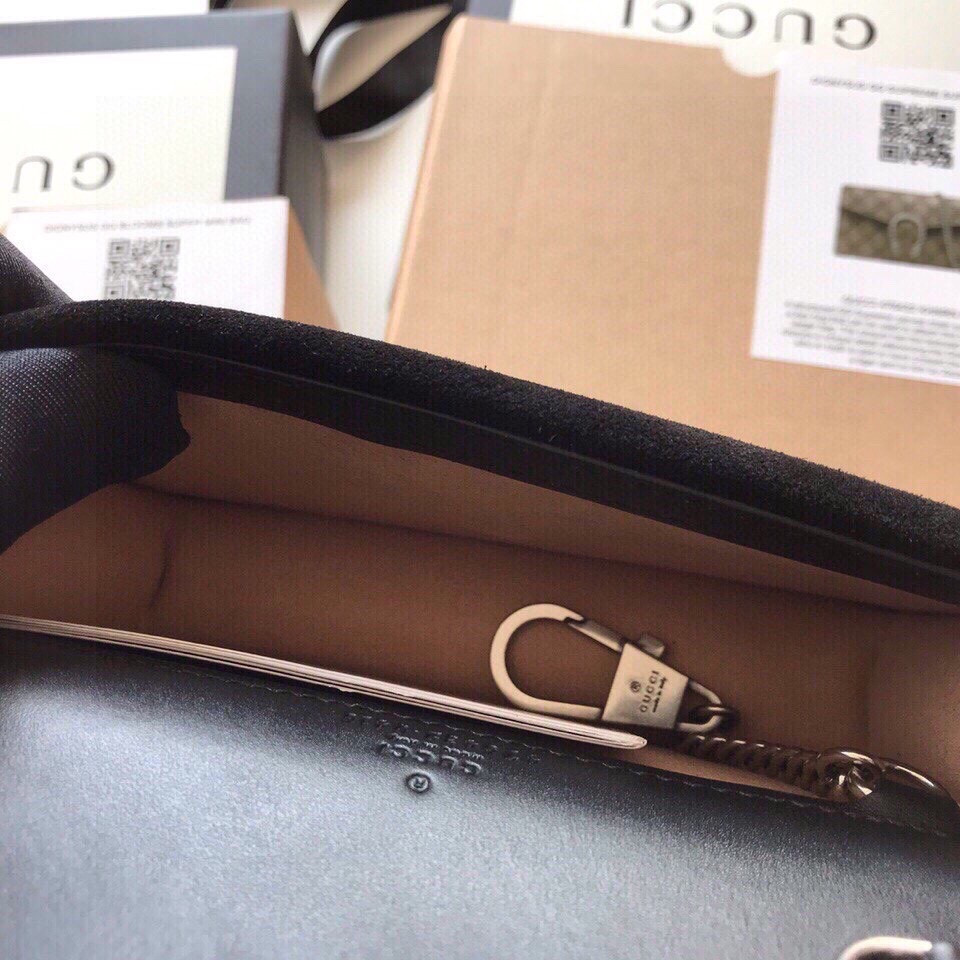 Gvc*1 DIONYSUS GG Svp*me S*pER MINI BAG 6.5"Wx3.9"Hx1.6"D