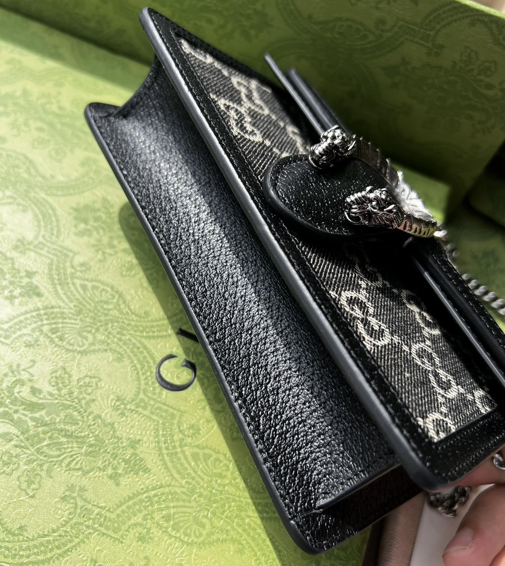 Gvc*1 DIONYSUS GG Svp*me S*pER MINI BAG 6.5"Wx3.9"Hx1.6"D