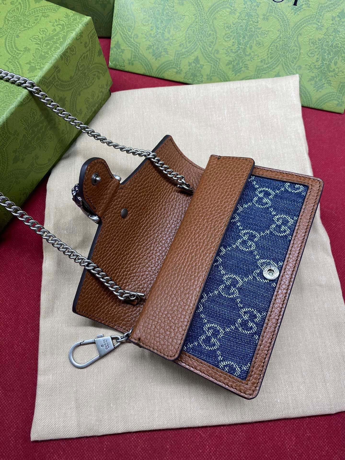 Gvc*1 DIONYSUS GG Svp*me S*pER MINI BAG 6.5"Wx3.9"Hx1.6"D