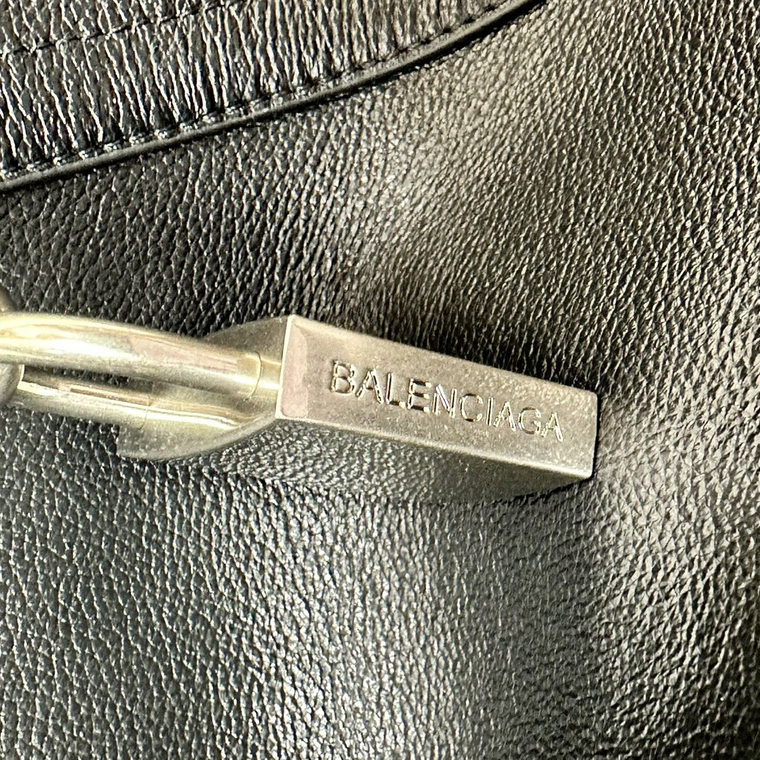 Balenciaga WOMEN