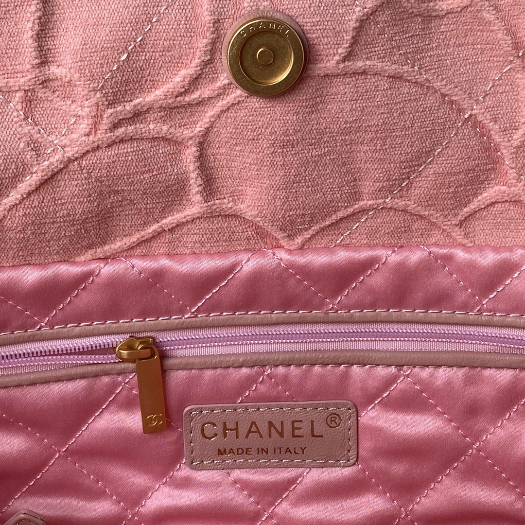 Ch**el 22 SMALL HANDBAG velvet PINK 13.7×14.4×2.7 in