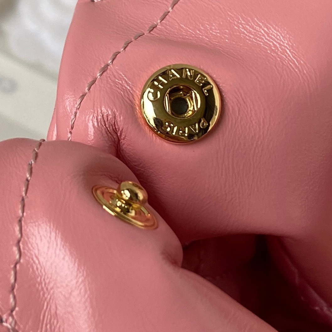 Ch**el 22 HANDBAG Shiny Calfskin PINK 30×45×8cm