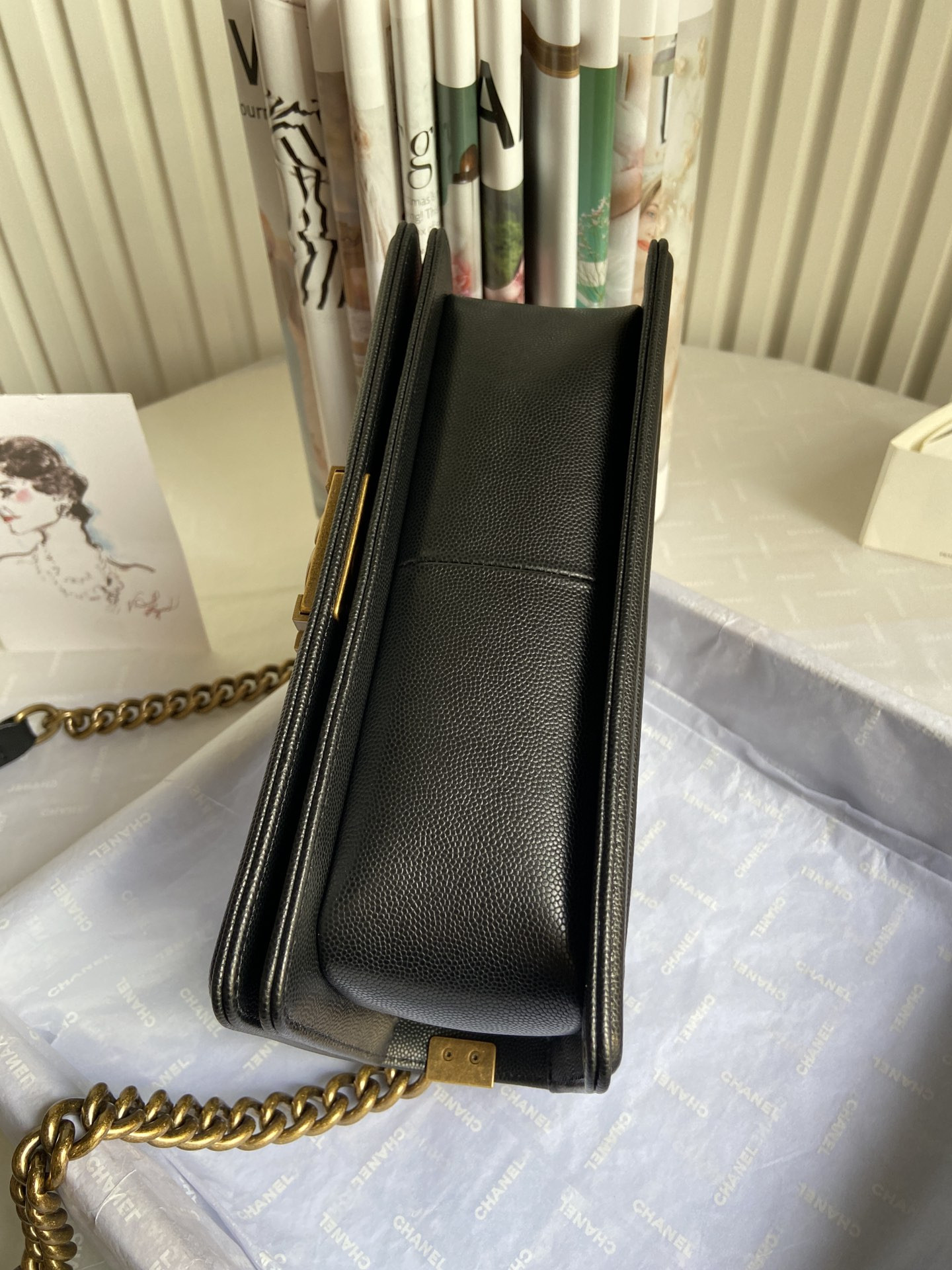 BOY Ch**el HANDBAG Shiny Grained Calfskin 5.9 × 9.8 × 3.5 in