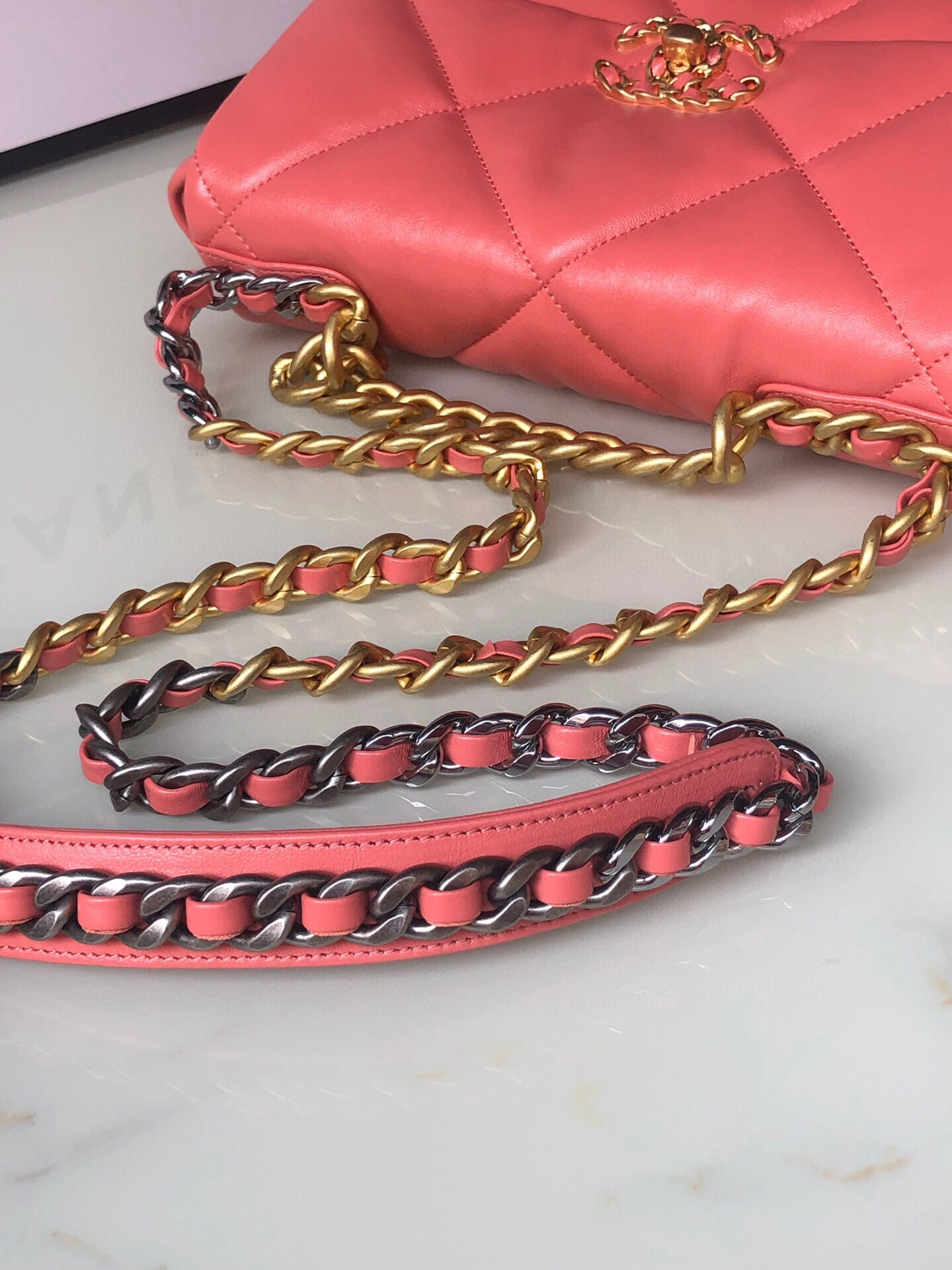 Ch**el 19 HANDBAG Shiny Pink Gold-Tone, Silver-Tone & Ruthenium-Finish Metal 6.2 × 10.1 × 3.5 in