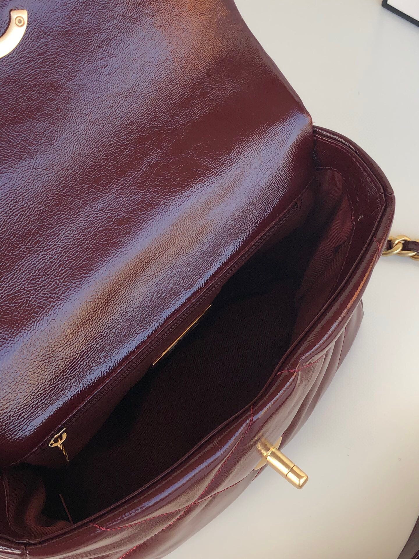 Ch**el 19 HANDBAG Shiny Leather, Gold-Tone, Silver-Tone & Ruthenium-Finish Metal Dark Red 6.2 × 10.1 × 3.5 in