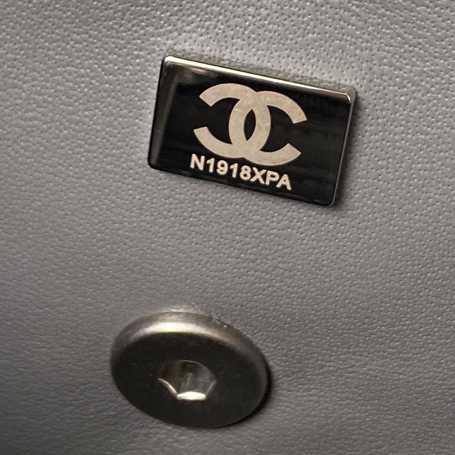 Ch**el MINI FLAP BAG SHINY CALFSKIN & SILVER-TONE METAL GRAY 4.7 × 7.8 × 2.3 in