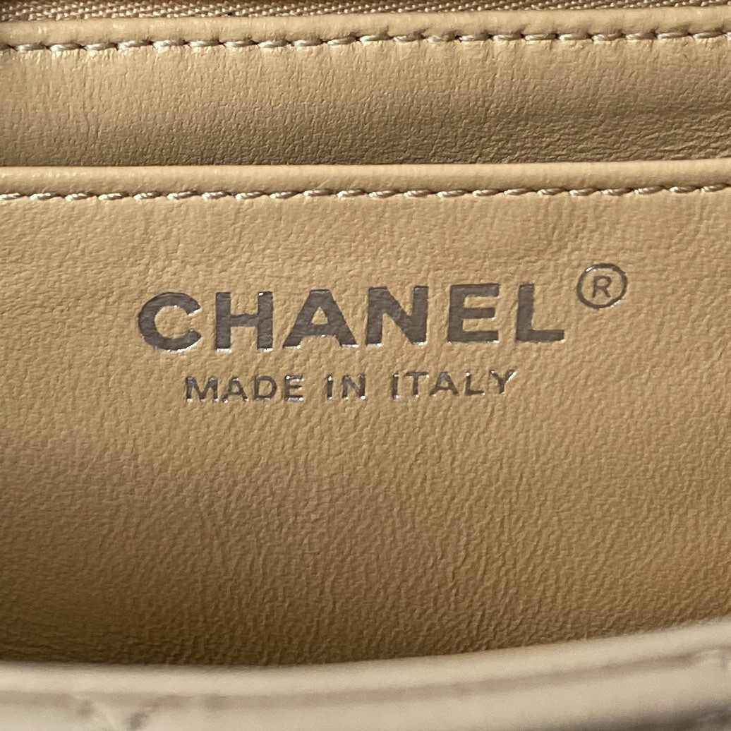 Ch**el MINI FLAP BAG SHINY CALFSKIN & SILVER-TONE METAL LIGHT beige 4.7 × 7.8 × 2.3 in