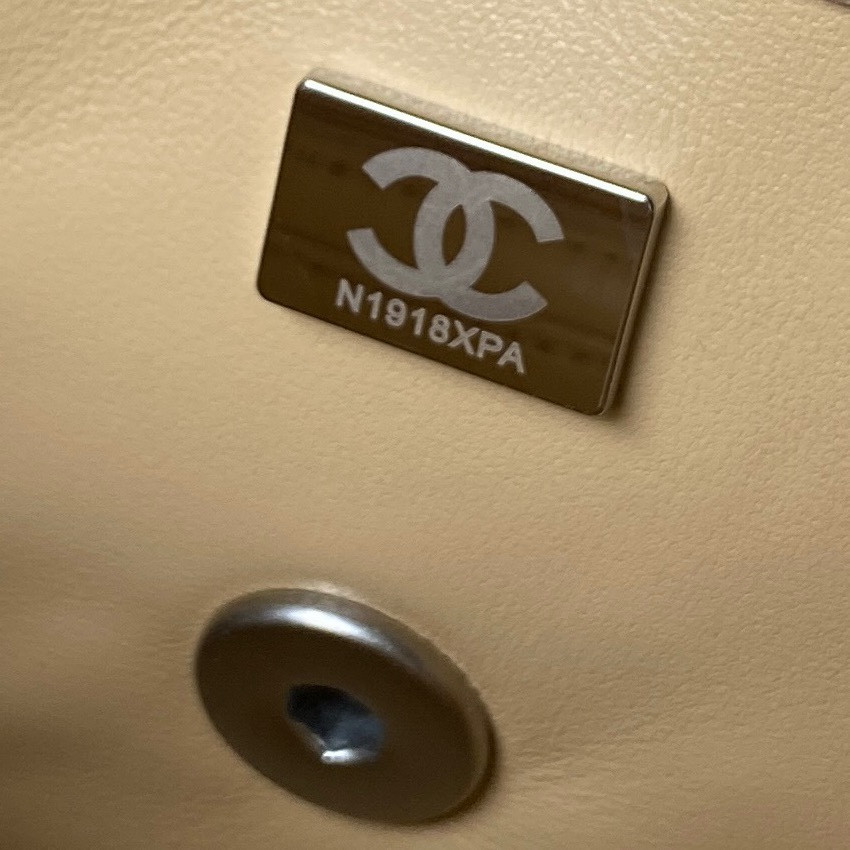 Ch**el MINI FLAP BAG SHINY CALFSKIN & SILVER-TONE METAL LIGHT beige 4.7 × 7.8 × 2.3 in