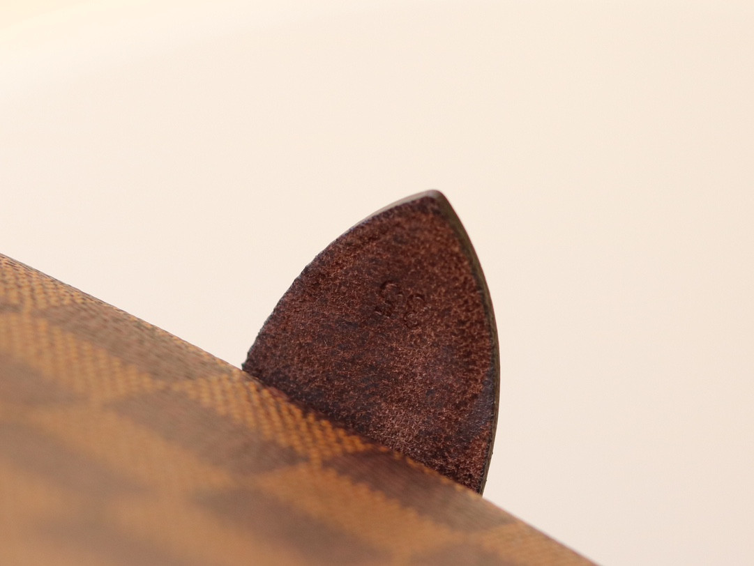 L0vis Vvtt0n N41363 Speedy 35