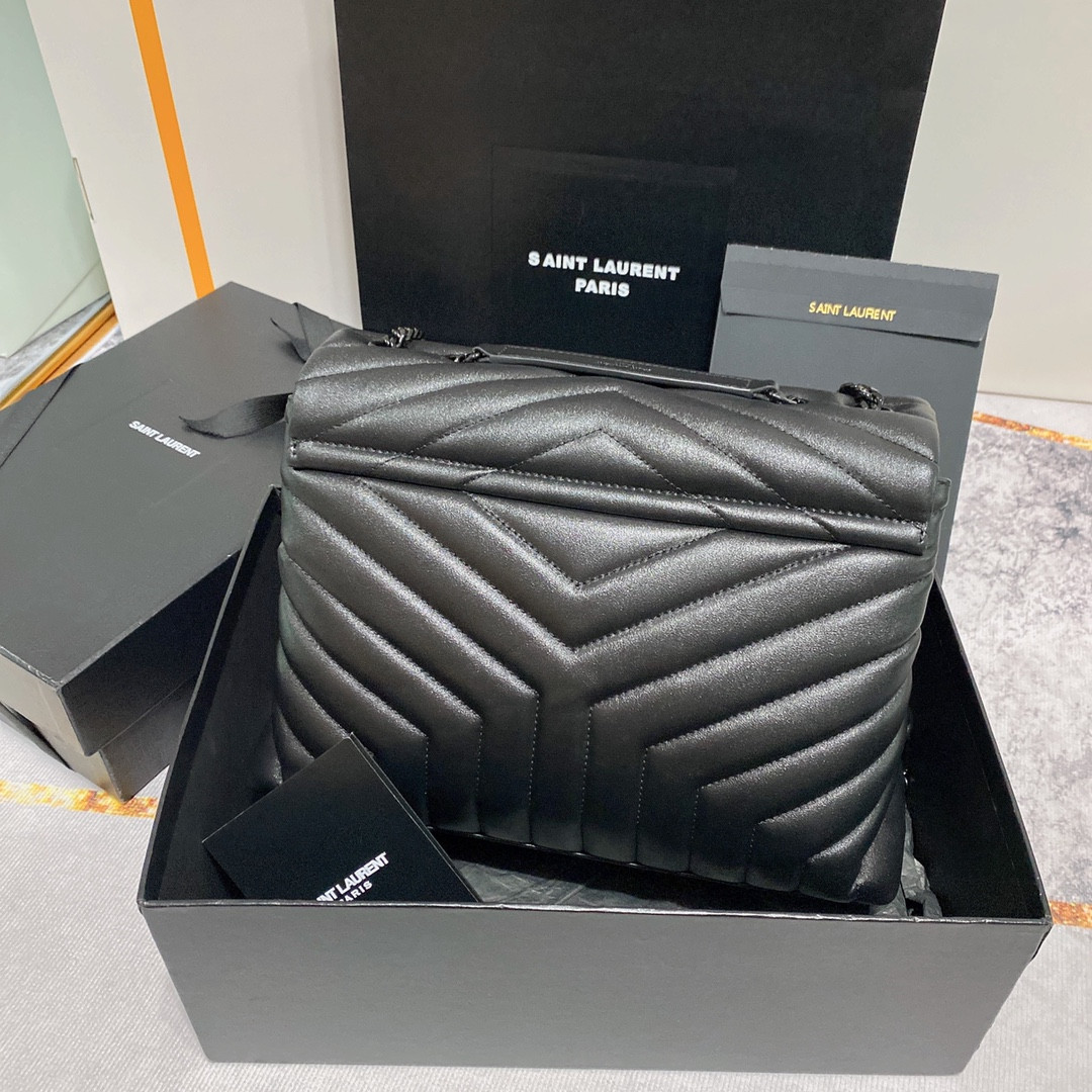 Y51 LOULOU MEDIUM IN QUILTED LEATHER ALL BLACK 12.5 X 8.6 X 3.5 INCHES