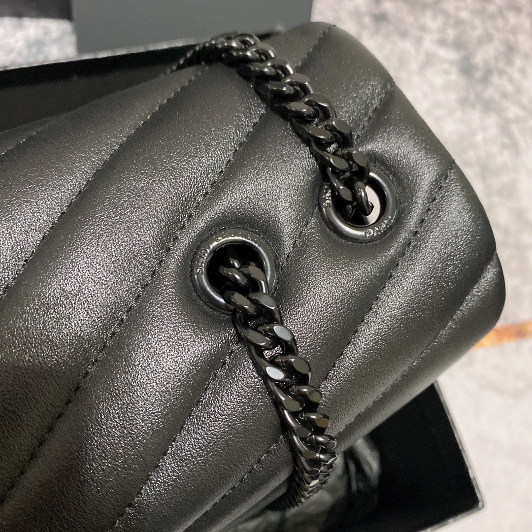 Y51 LOULOU MEDIUM IN QUILTED LEATHER ALL BLACK 12.5 X 8.6 X 3.5 INCHES