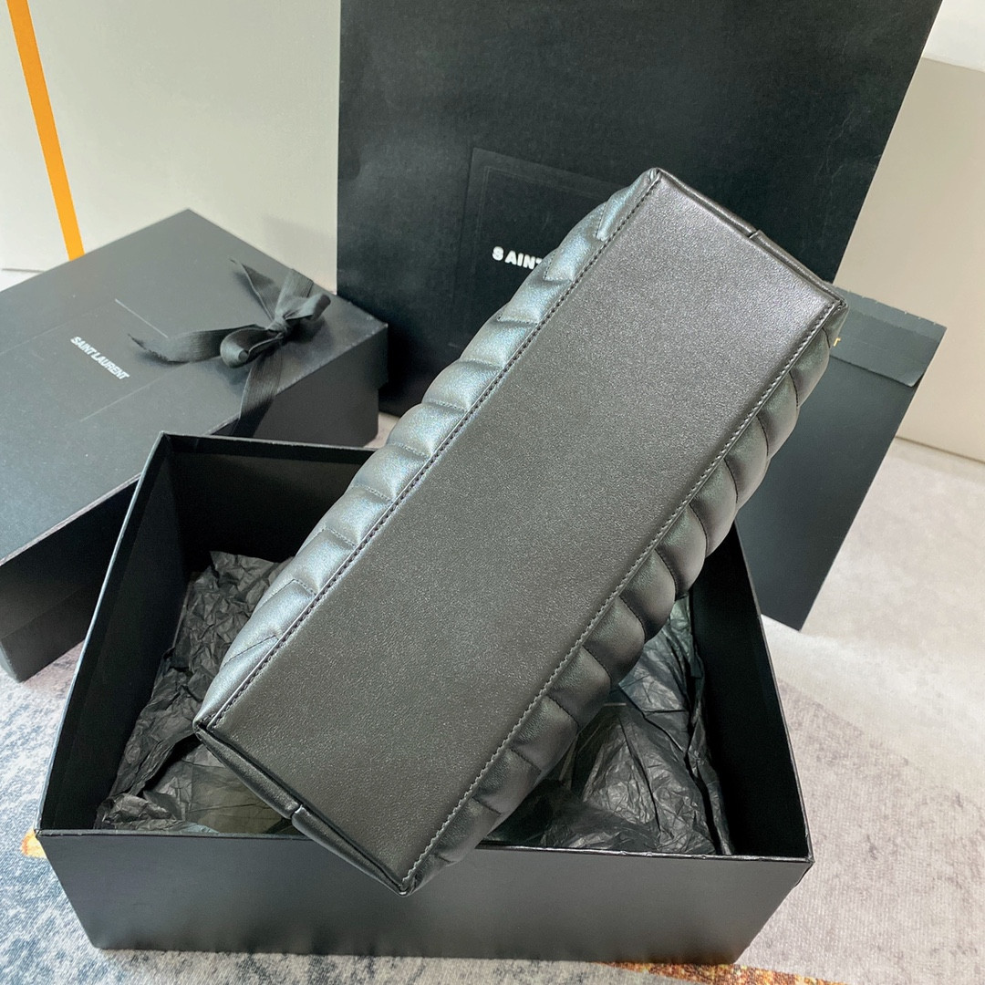 Y51 LOULOU MEDIUM IN QUILTED LEATHER BLACK 12.5 X 8.6 X 3.5 INCHES