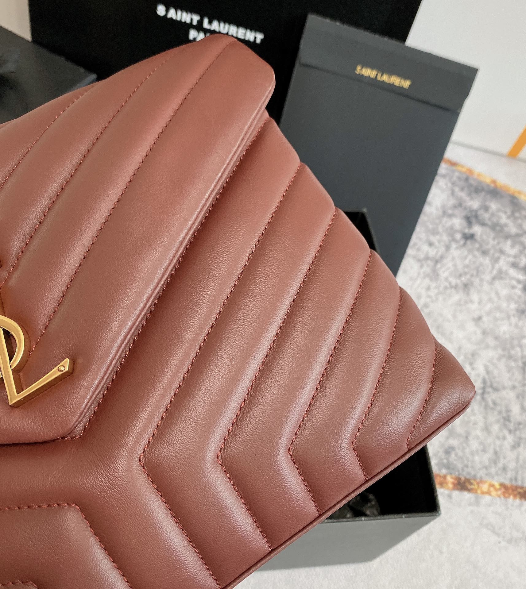 Y51 LOULOU MEDIUM IN QUILTED LEATHER LIGHT RED 12.5 X 8.6 X 3.5 INCHES