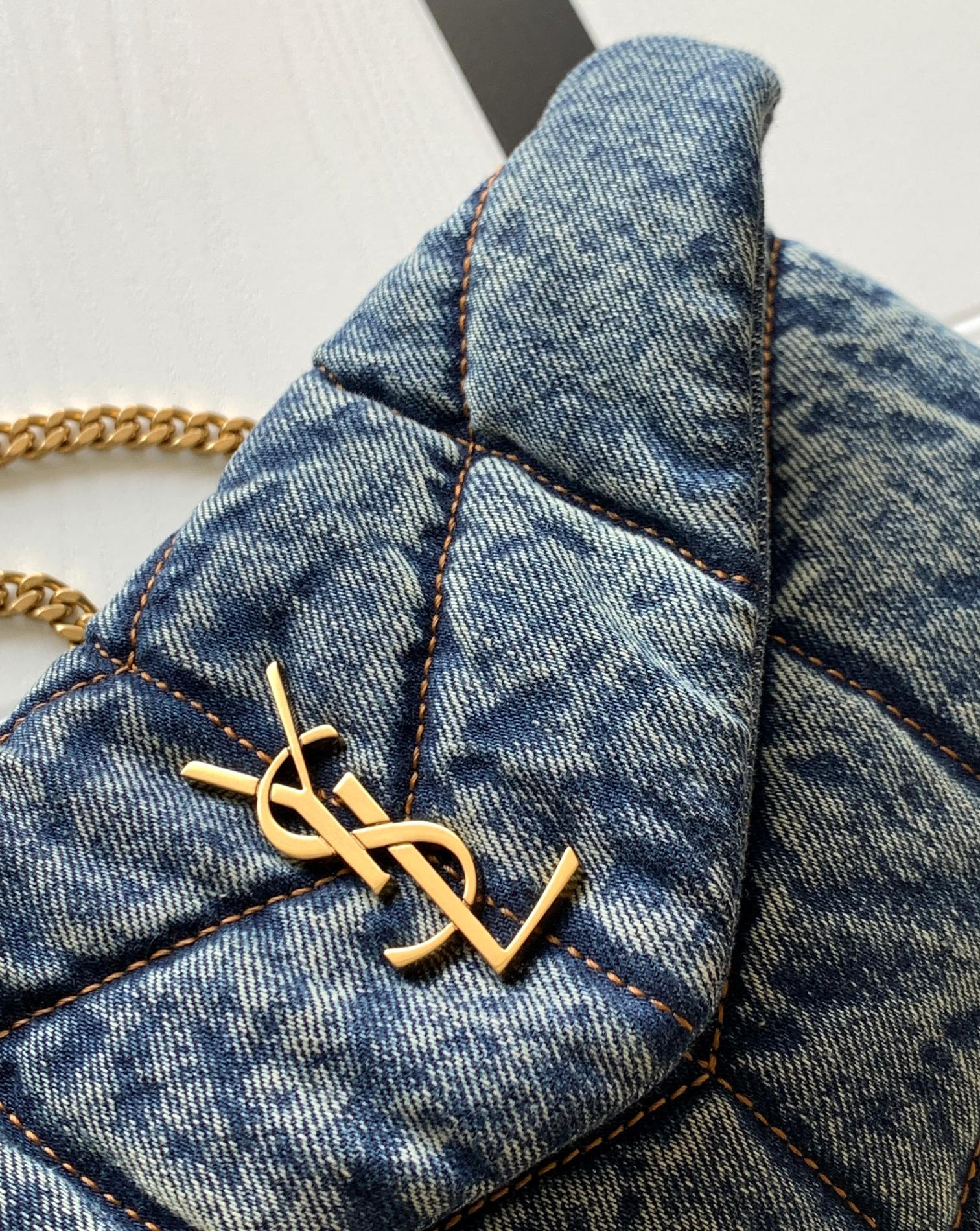 Y51 PUFFER IN SUEDE AND DENIM RODEO BLUE 23 X 15.5 X 5.8 CM