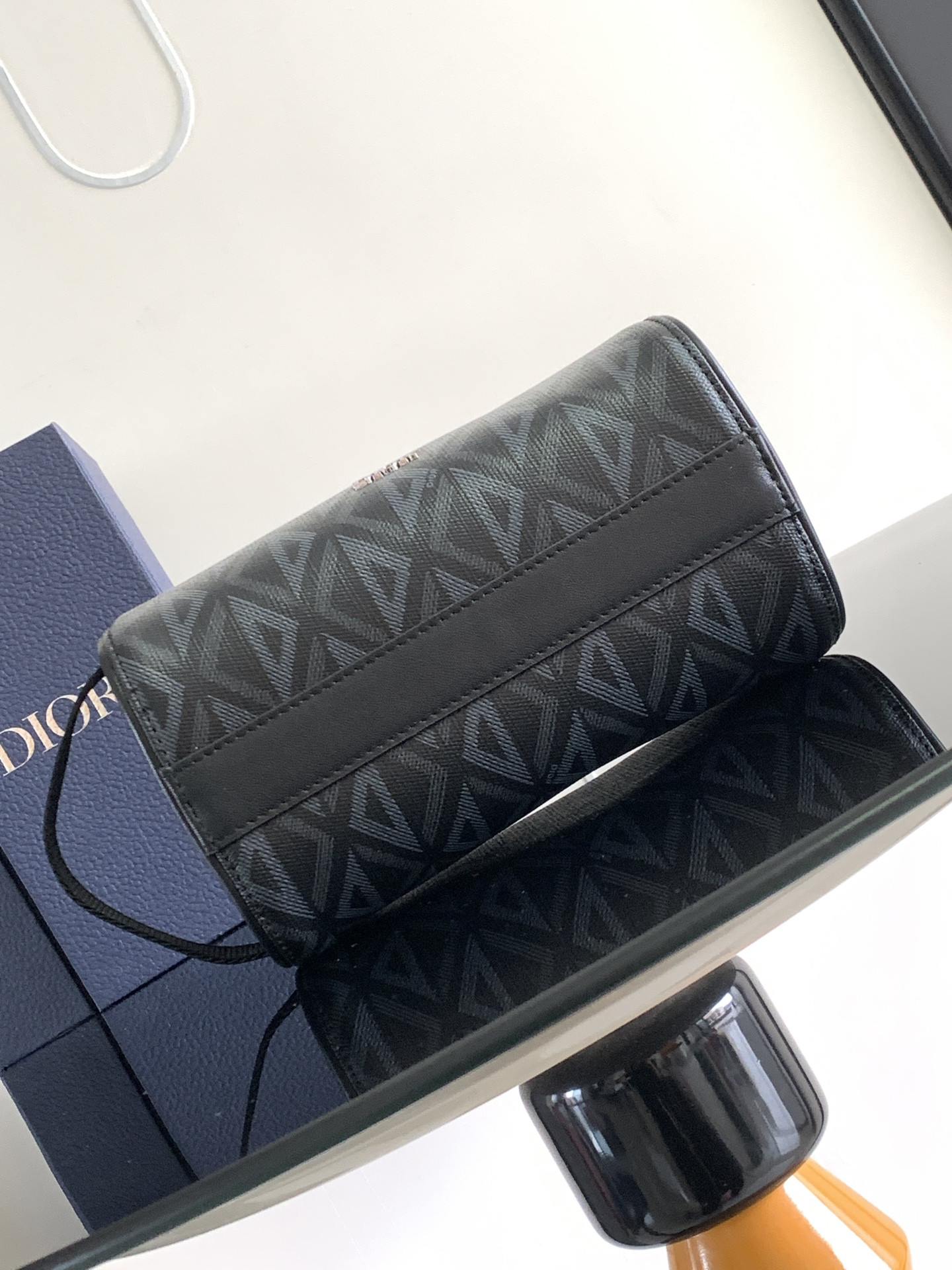 D10r Lingot Toiletry Bag Mirage Technical Fabric 8.5 x 5 x 4 inches