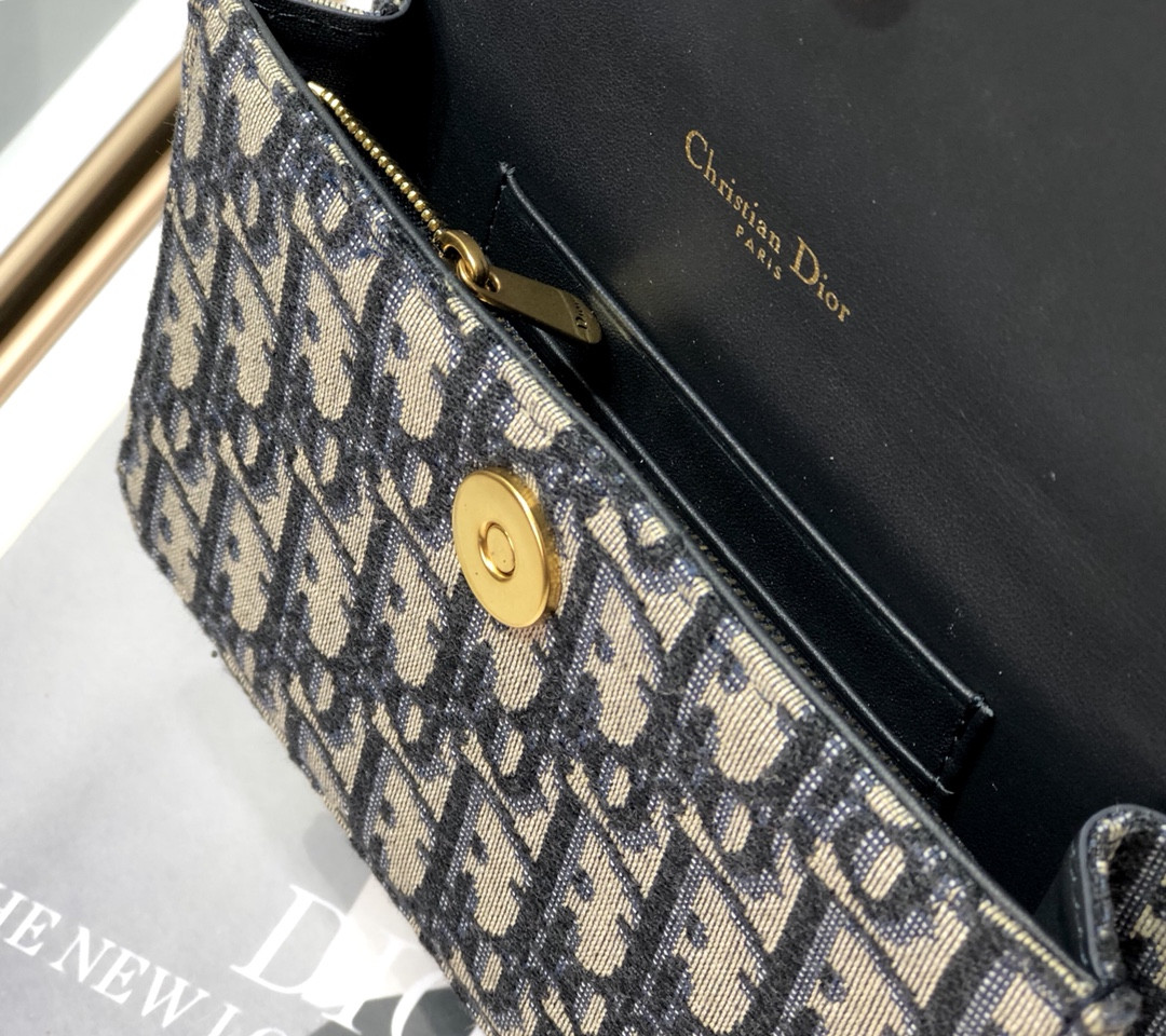 D10r Saddle Pouch Blue D10r Oblique Jacquard  6.5 x 4 x 1.5 inches