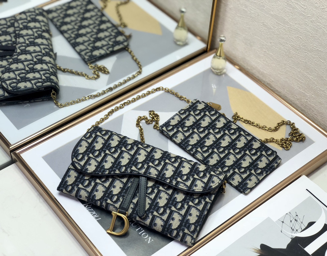 D10r Saddle Pouch with Chain Blue D10r Oblique Jacquard 8.5 x 5 x 1.5 inches