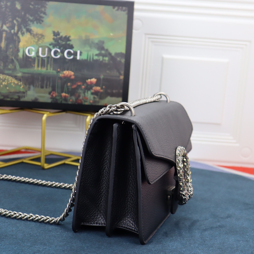 Gvc*1 DIONYSUS SMALL SHOULDER BAG BLACK 28x18x9cm