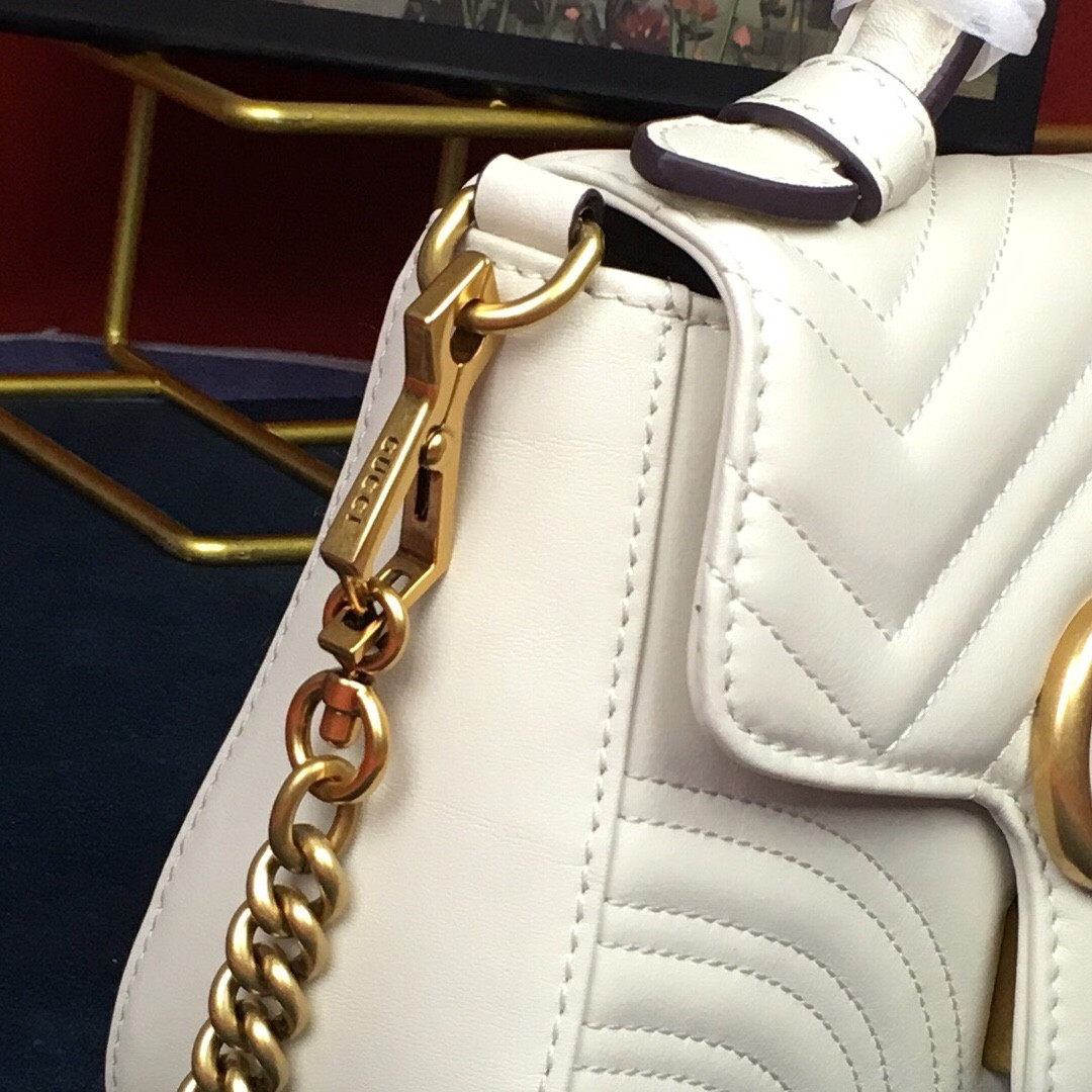 Gvc*1 GG MARMONT MATELASSÉ MINI BAG WHITE  8.5"W x 5"H x 2.5"D