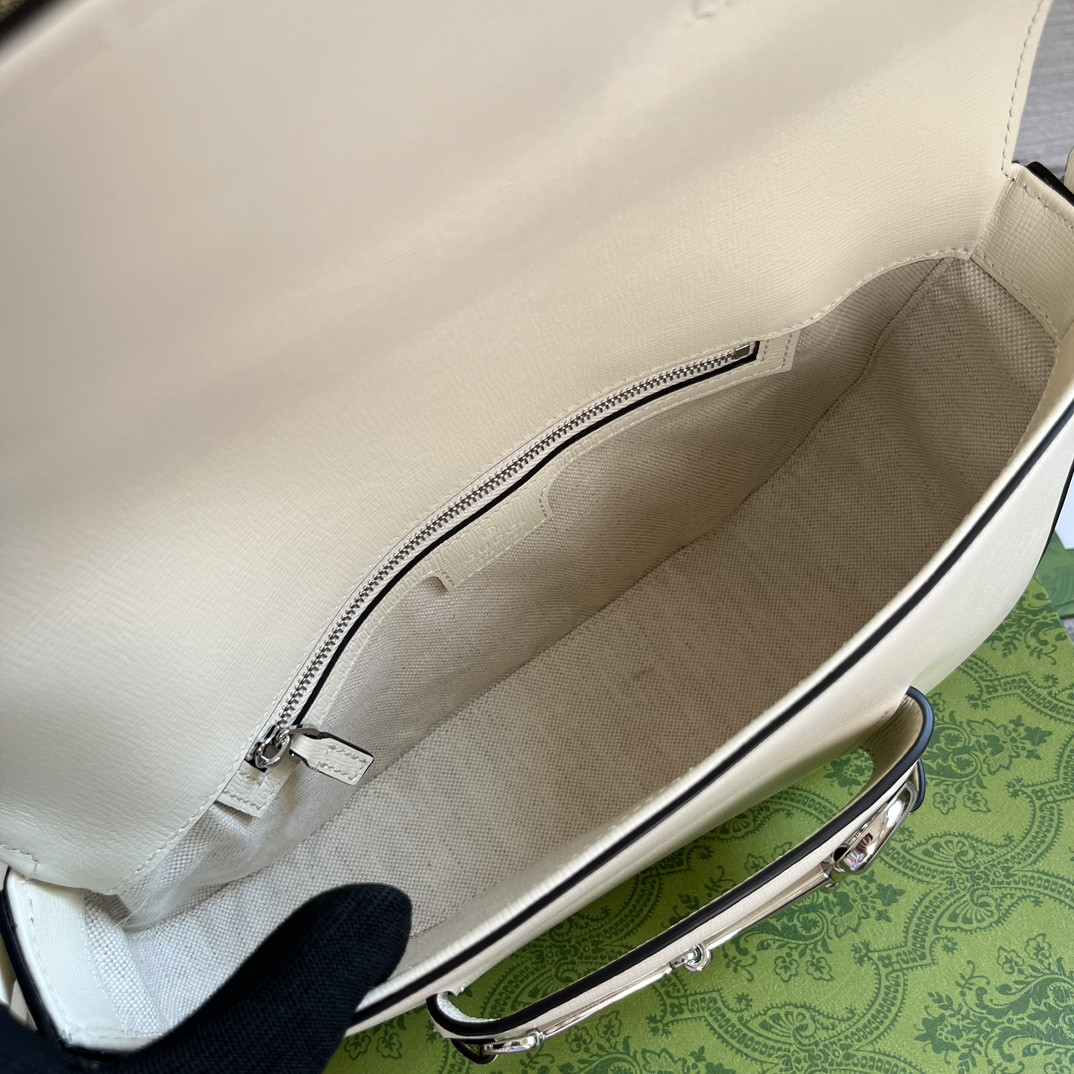 Gvc*1 HORSEBIT 1955 SMALL SHOULDER BAG WHITE 10.4"W x 6.7-4.1"H x 3.1-1.6"D