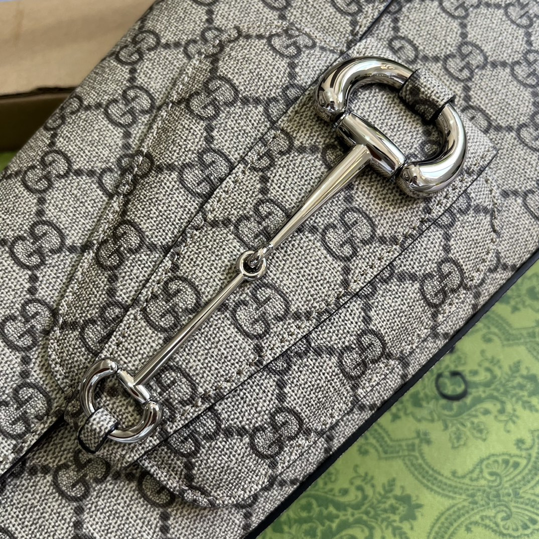 Gvc*1 HORSEBIT 1955 SMALL SHOULDER BAG 10.4"W x 6.7-4.1"H x 3.1-1.6"D