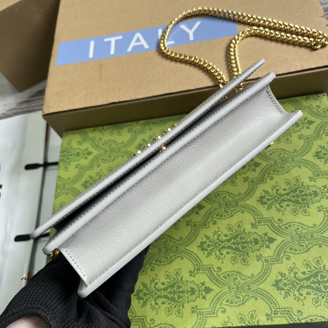 CHAIN WALLET WITH Gvc*1 SCRIPT LIGHT GREY 7.8"W x 5"H x 1.6"D