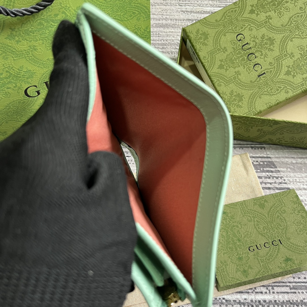 Gvc*1 Script Zip-Around Wallet green 14 x 18.5 x 3cm