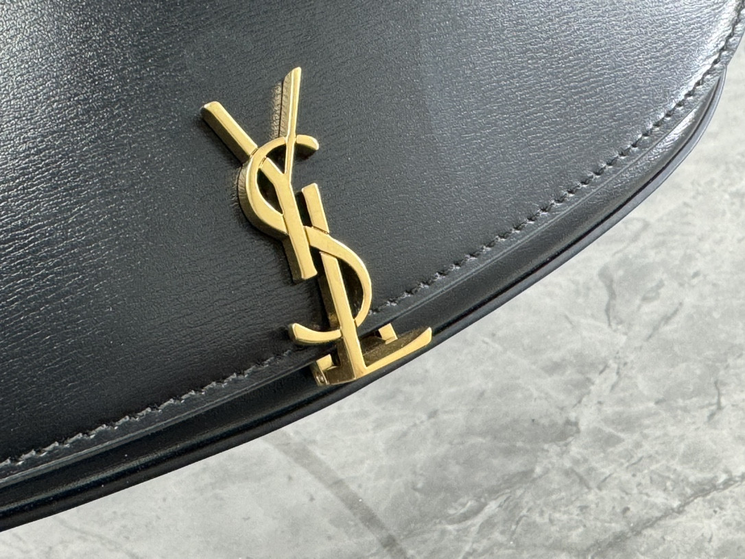 Y51 MINI VOLTAIRE IN BOX Sa1nt Lau*nt 8.3" X 4.3" X 1.8"