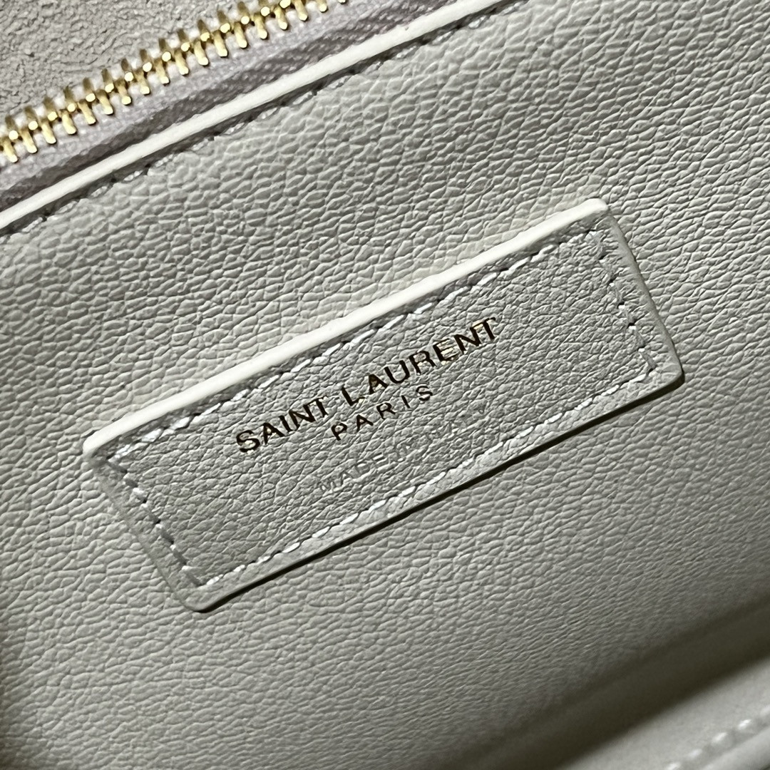 Y51 LE 5 À 7 S*pPLE LARGE IN SMOOTH LEATHER BLANC VINTAGE 11.8" X 11" X 4.3"