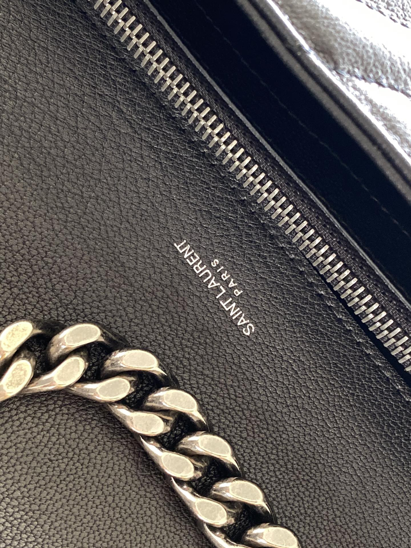 Y51 COLLEGE LARGE IN QUILTED LEATHER BLACK SILVER 32X21X8 CM