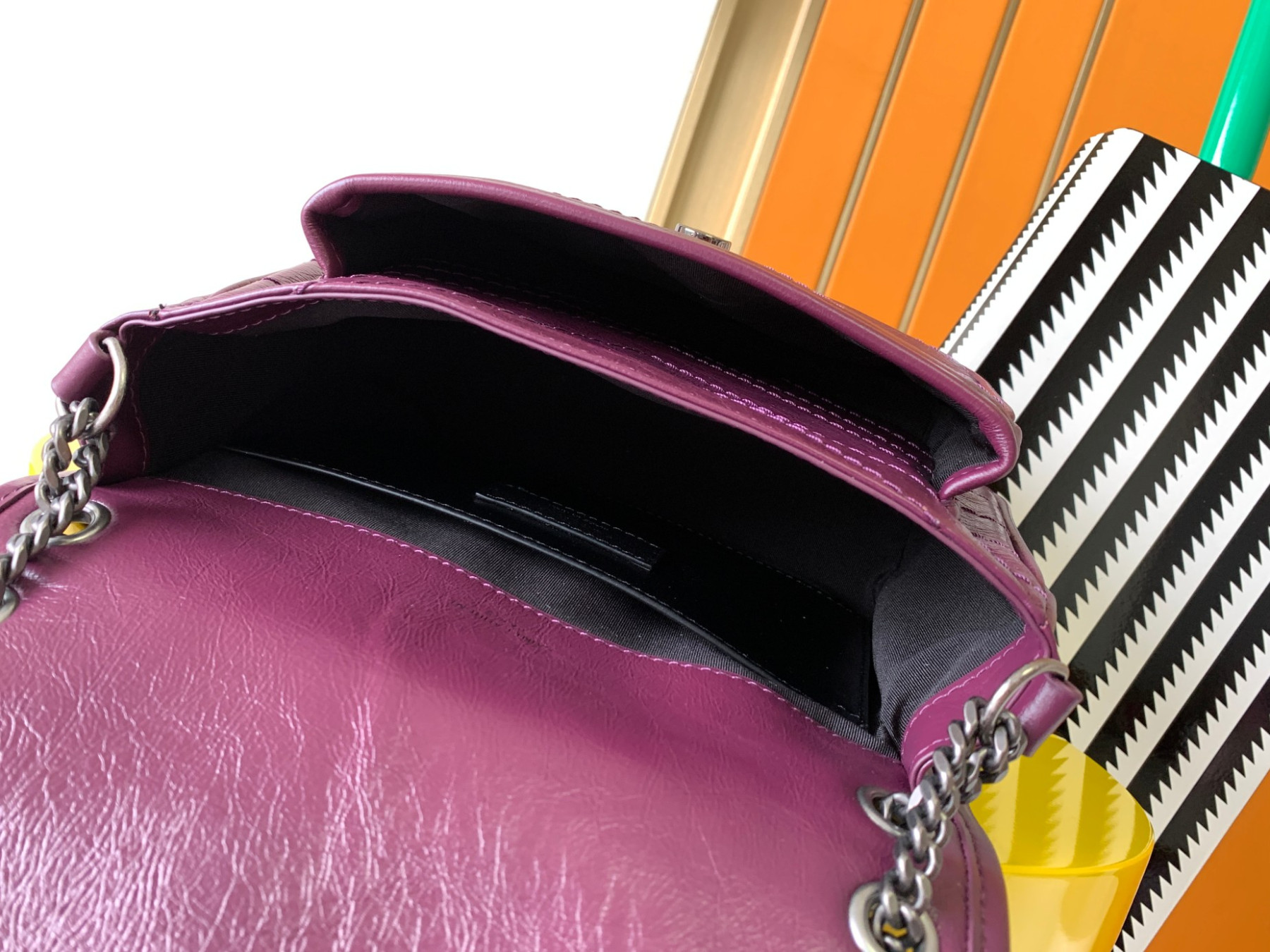 Y51 NIKI BABY IN VINTAGE LEATHER PURPLE 8.2 X 6 X 2.9 INCHES